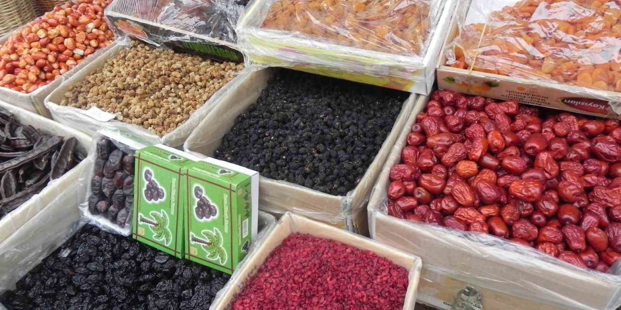 Kış aylarında hastaların şifa kaynağı çam kozalağı