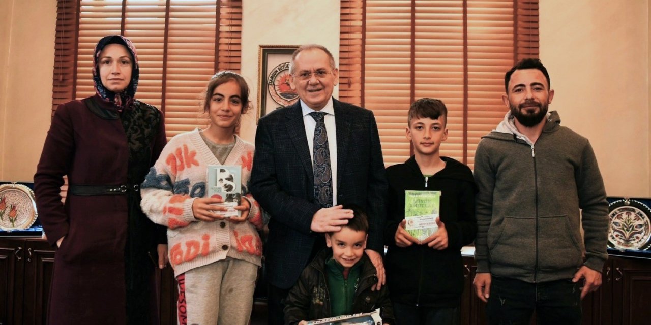 Başkan Demir: “Depremzedelerin yanınızdayız”