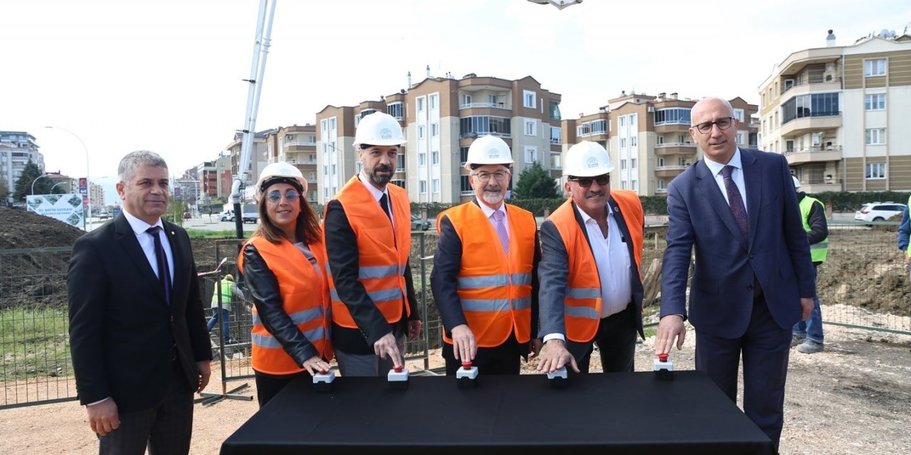 Nilüfer’de Dr. Refik Saydam Sağlıkçılar Parkı’nın temeli atıldı