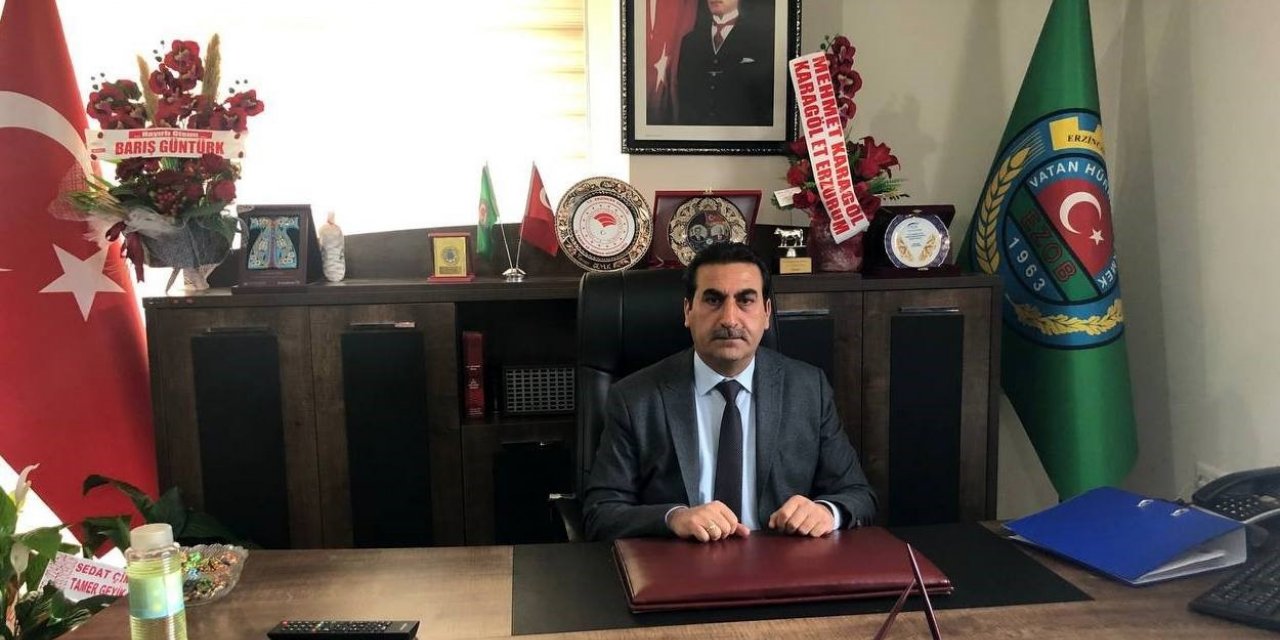 Geyik, istifa etti