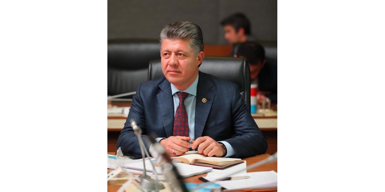 AK Parti’li Özkan: “Devletle millet arasına fitne sokmaya çalışanlara kulak asmayın”