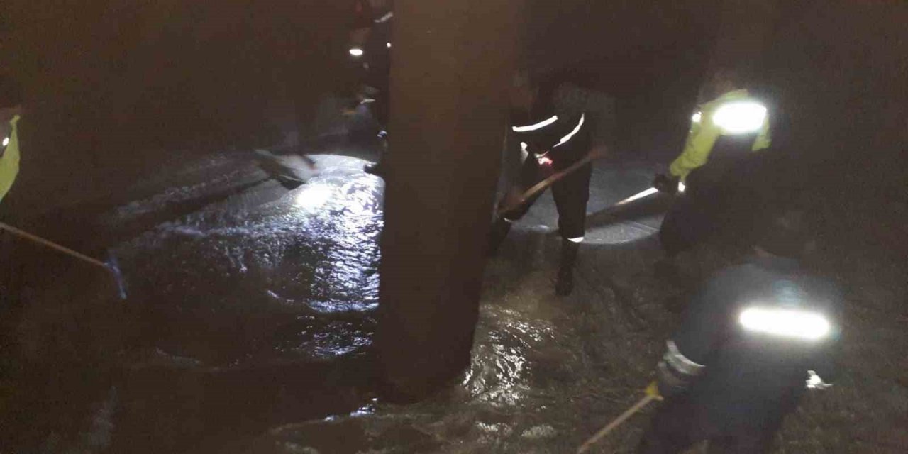 Hakkari’deki su depolarında bahar temizliği