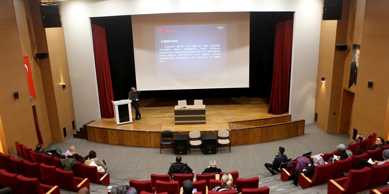 Büyükşehir çalışanlarına tarımsal eğitim