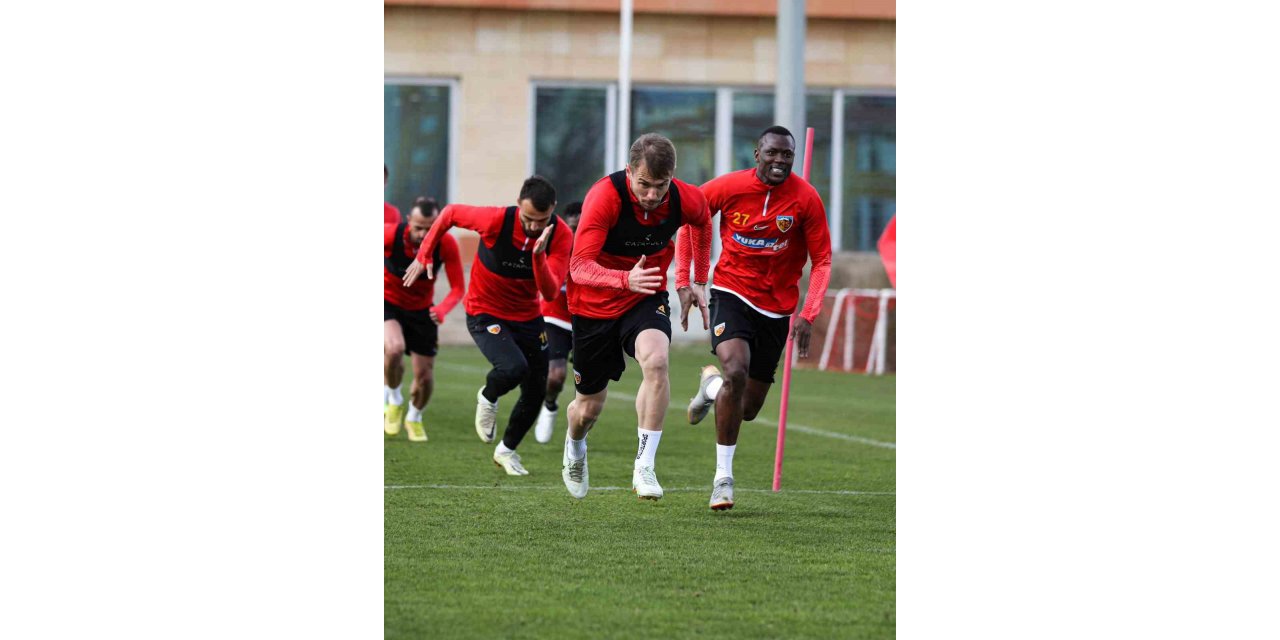 Kayserispor’da futbolcular izinli