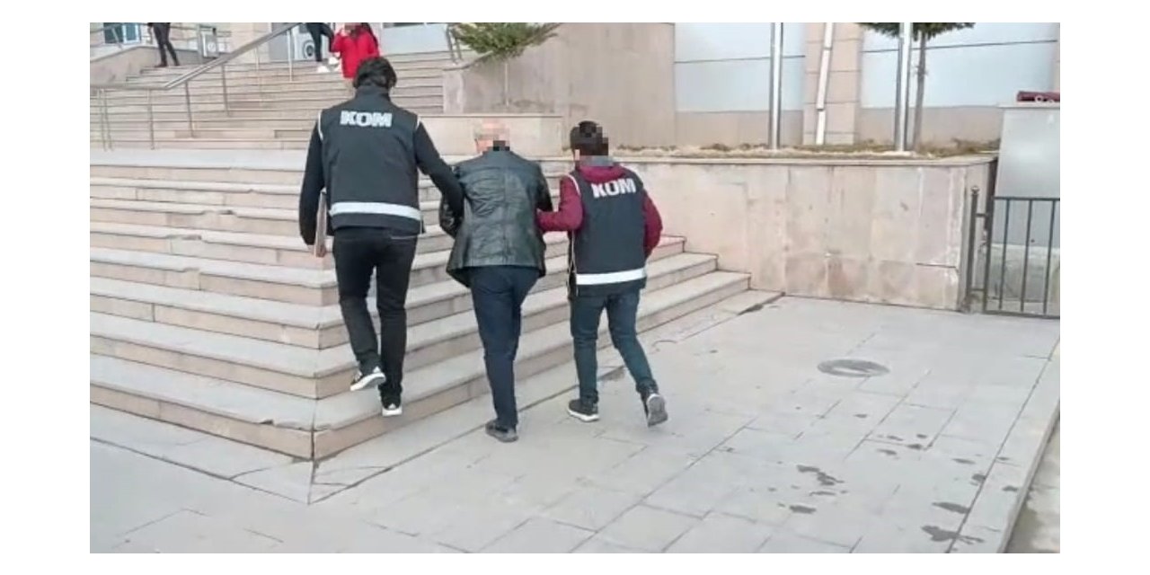 Adıyaman’da depremde sitesi yıkılan müteahhit İran’a kaçarken yakalandı