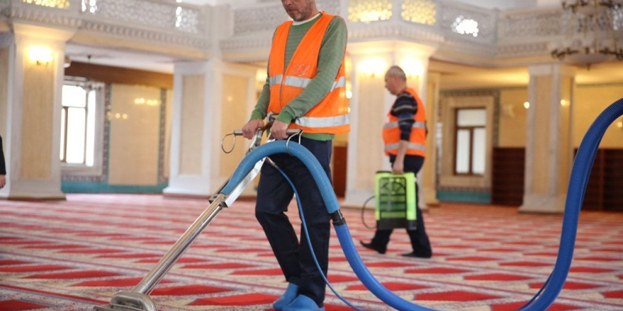 Nilüfer’deki ibadethanelerde temizlik zamanı