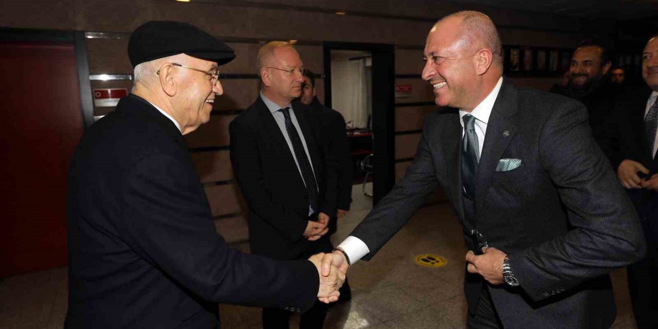 Başkan Yaşar, Gençlerbirliği’nin 100. yılını kutladı