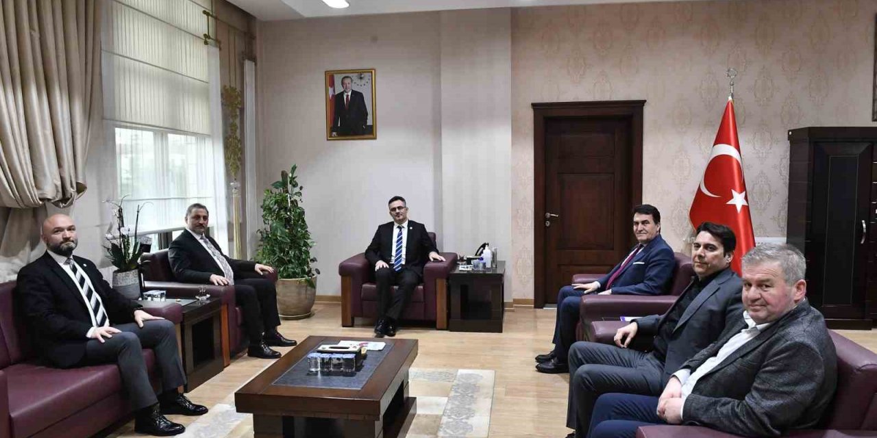 Başkan Dündar’dan Rektör Çağlar’a ziyaret