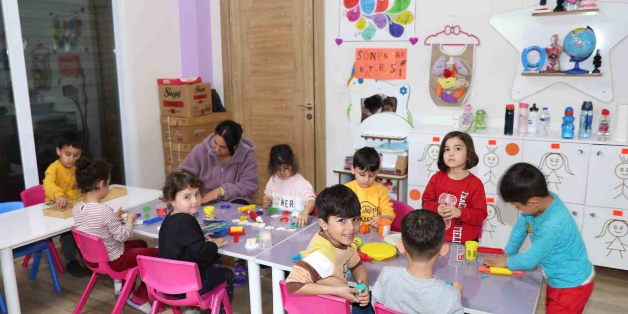 Yüreğir Belediyesi kreşleri hizmete başladı