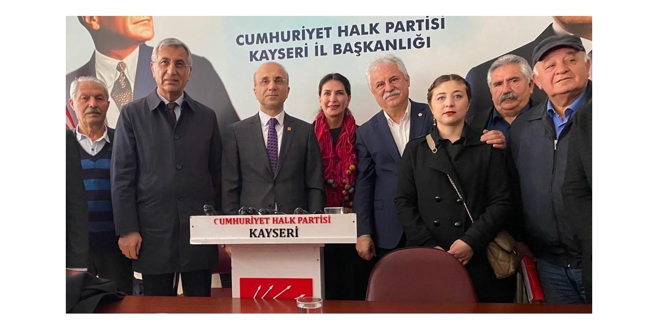 CHP’de Aşkın Genç, aday adaylık başvurusunu yaptı