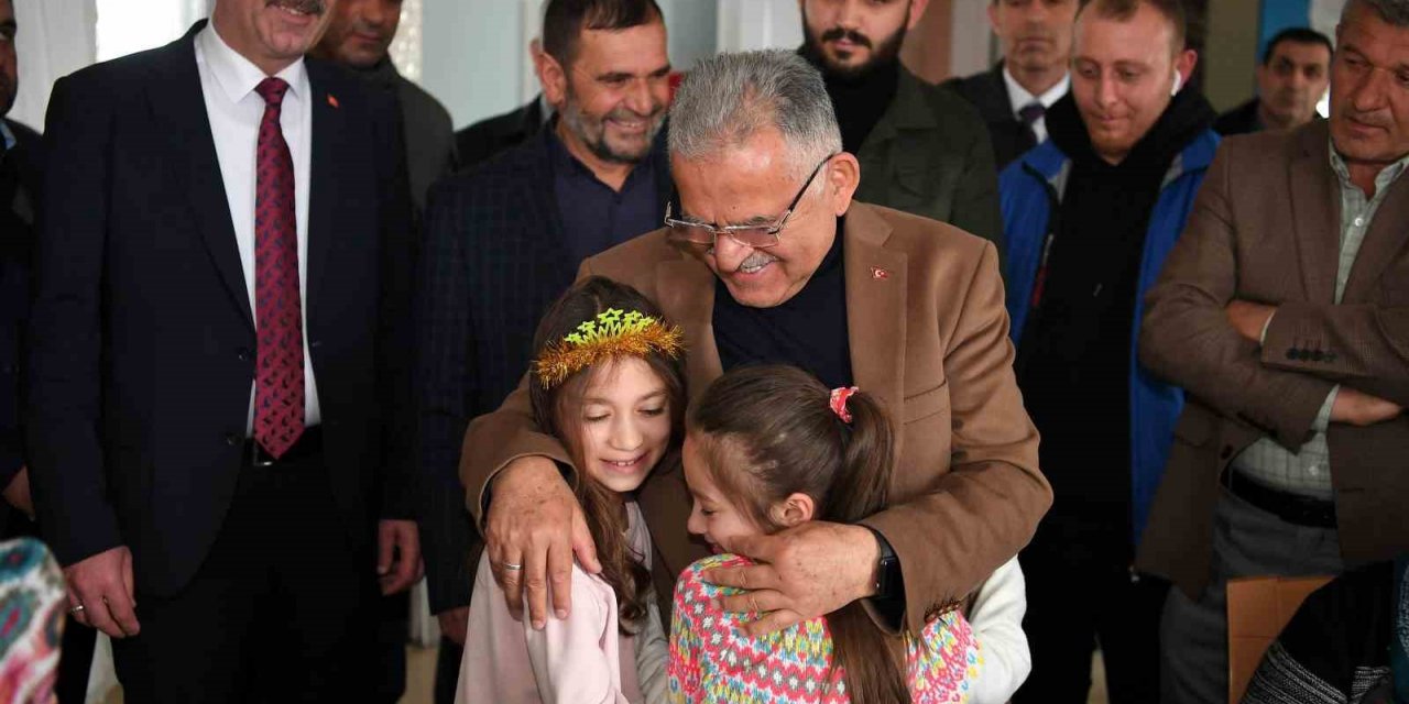 Büyükkılıç: “Siz bizim canımız, ciğerimiz, dua kaynağımızsınız”