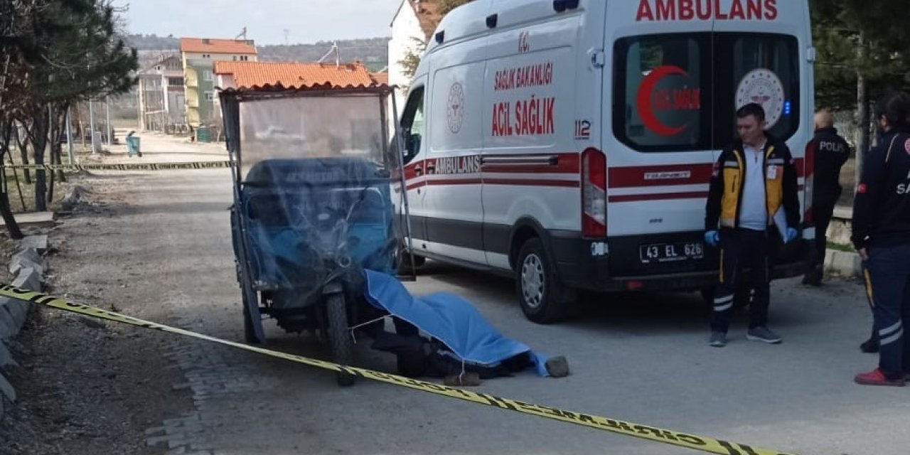 Yaşlı adamı ölüm sokakta yakaladı