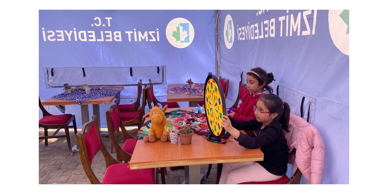 İzmit Belediyesi, Defne’de sosyal alan oluşturdu