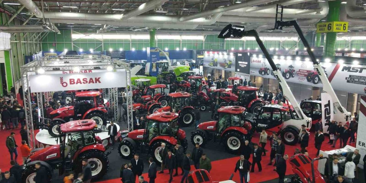 Başak Traktör’ün yeni ürünleri Konya Tarım Fuarı’nda görücüye çıktı