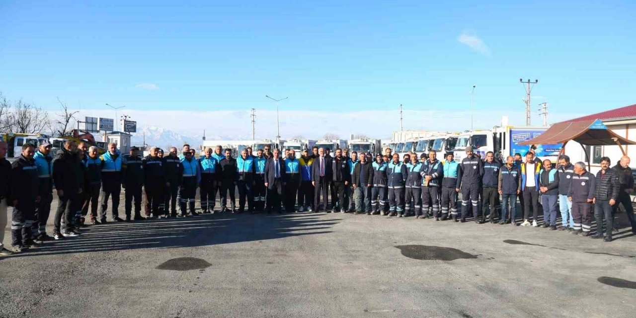 Tuşba Belediyesinden bahar temizliği