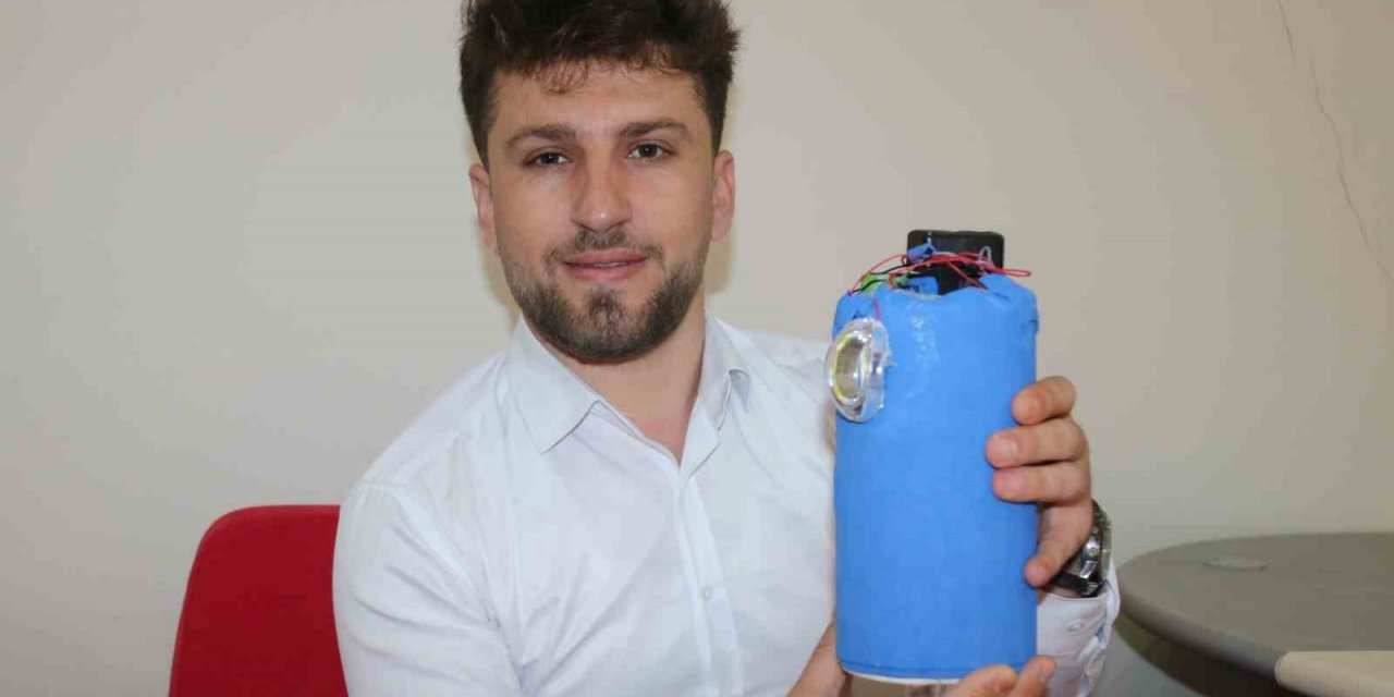 Teknoloji tutkunu öğretmen deprem sensörü üretti, artçıda testi başarılı oldu