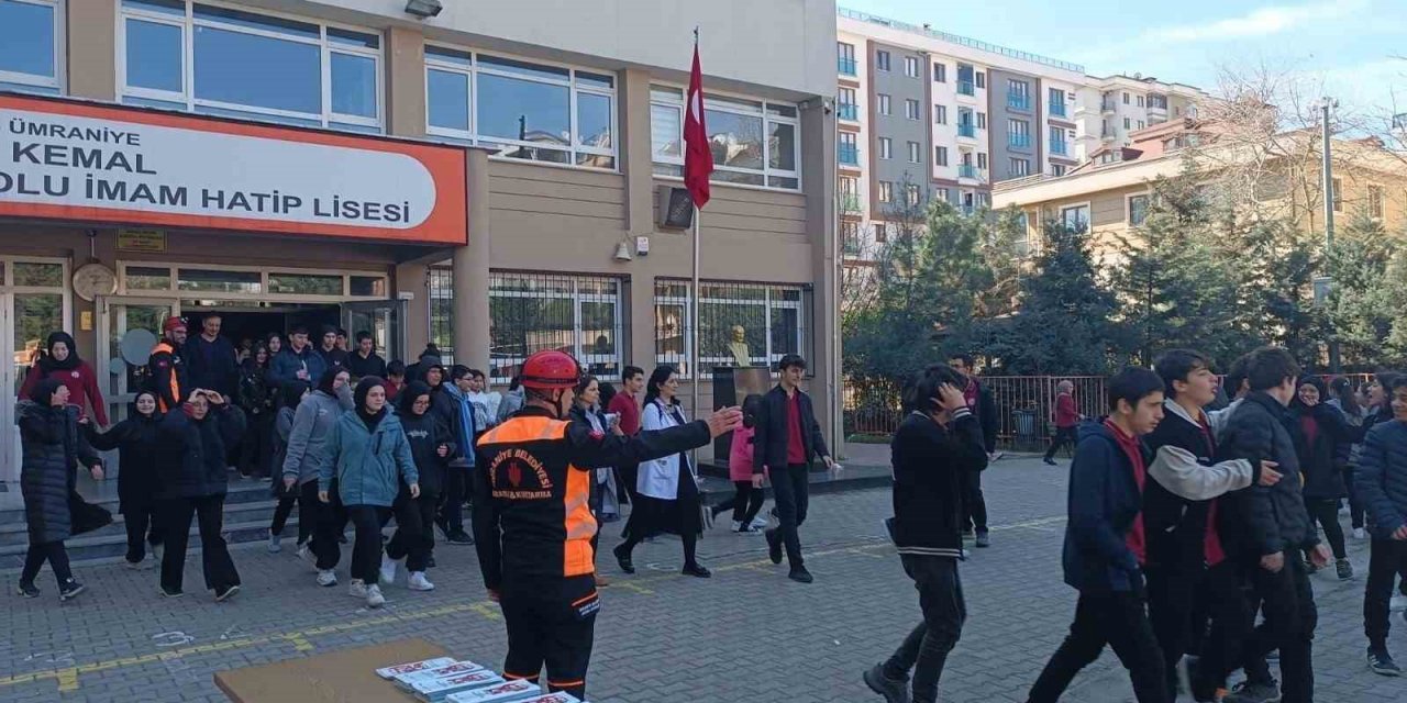 Ümraniye’de deprem sonrası Afet Farkındalık Eğitimi’nde yüzde 600 artış