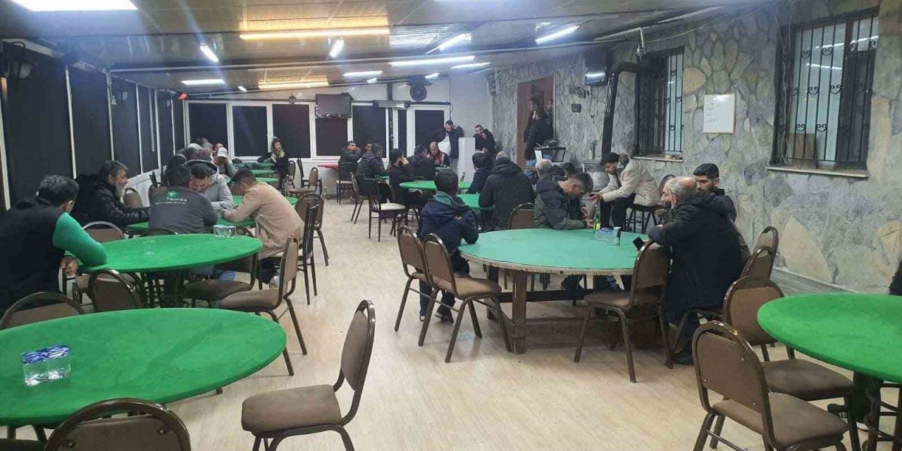 ’Kolpaçino’ ile birlikte iki işletmeye jandarmadan kumar baskını