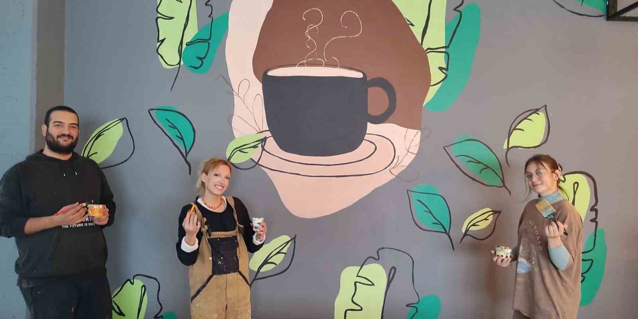 Tuvalleri fabrika duvarları oldu