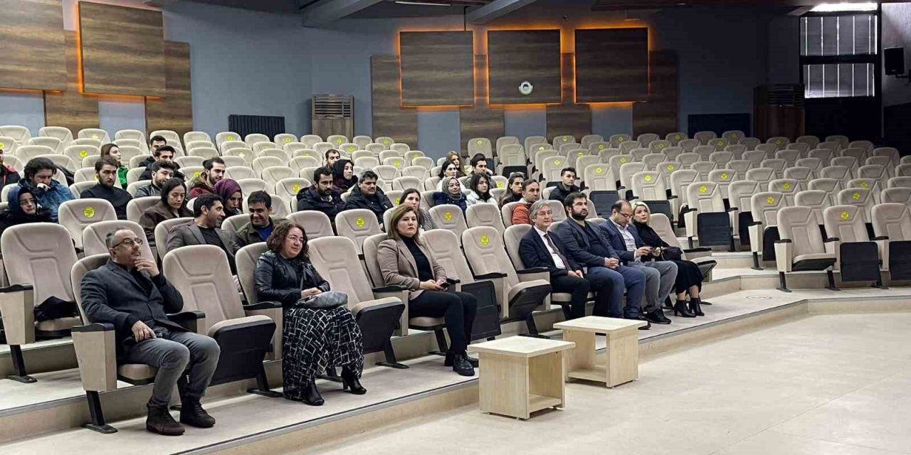 FÜ’de TÜBİTAK projeleri hazırlama eğitimi verildi