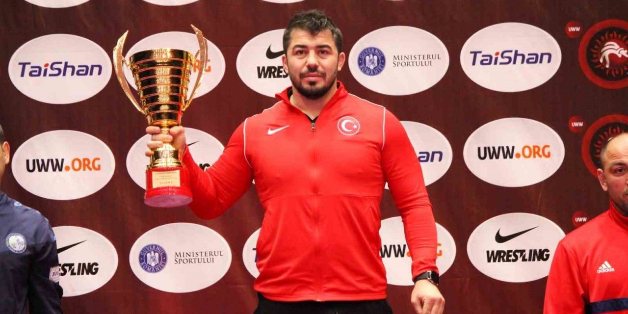 U23 Grekoromen Güreş Milli Takımı, ilk defa Avrupa şampiyonu oldu