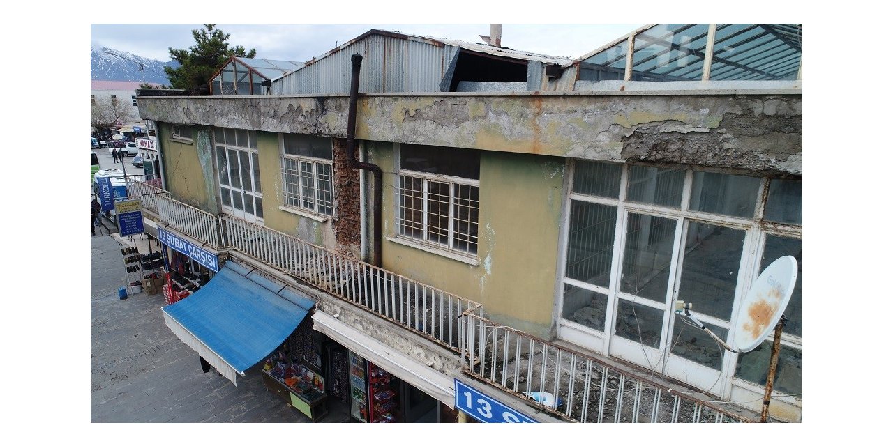 13 Şubat Çarşısı yıkılacak