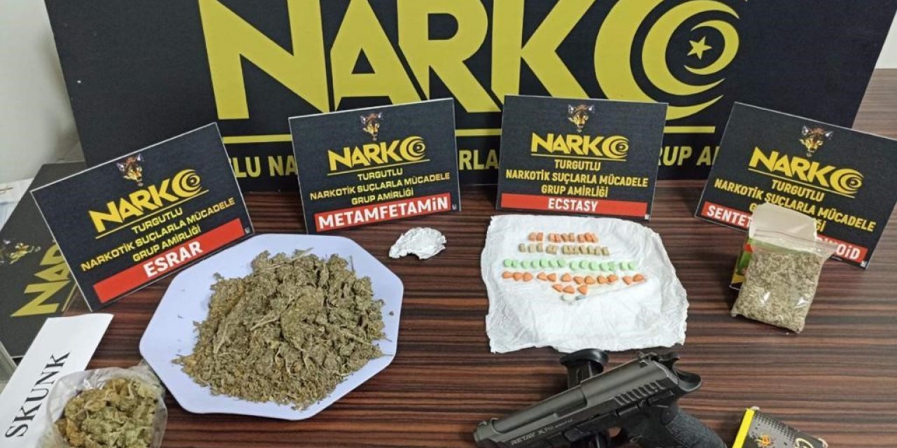 Manisa’da uyuşturucudan 2 tutuklama