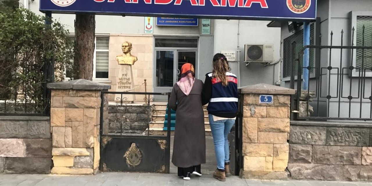 FETÖ üyeliğinden cezası bulunan kadın yakalandı