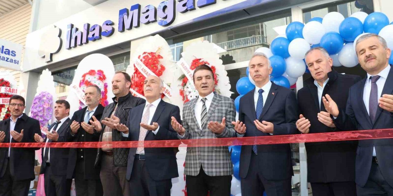 İhlas Pazarlama’nın Amasya’daki 4. mağazası Taşova’da açıldı