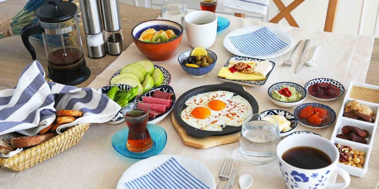 Sağlıklı Ramazan için öncesinden metabolizma oruca hazırlanmalı