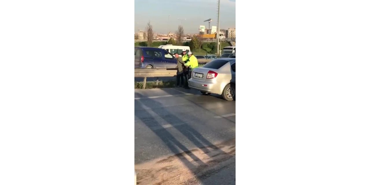 Pendik’te alkollü halde araç kullanırken yakalanan sürücü gözaltına alındı