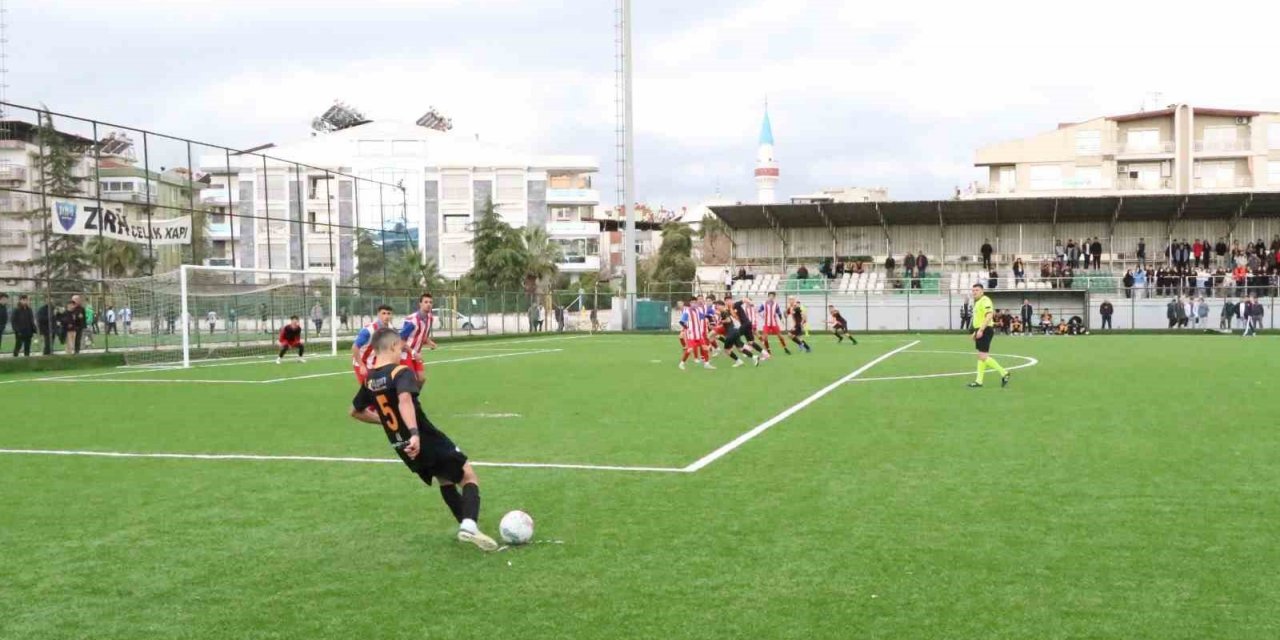 Futbol turnuvası sona erdi, öğrenciler kıyasıya mücadele etti