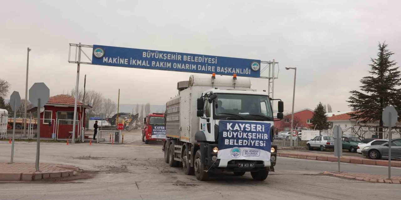 Kayseri’den sel bölgesine 11 araç uğurlandı