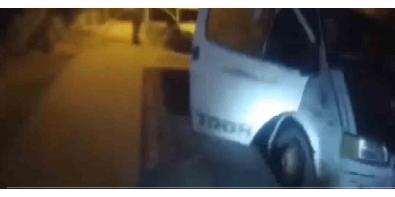 Kablo hırsızları mahalle bekçilerine yakalandı