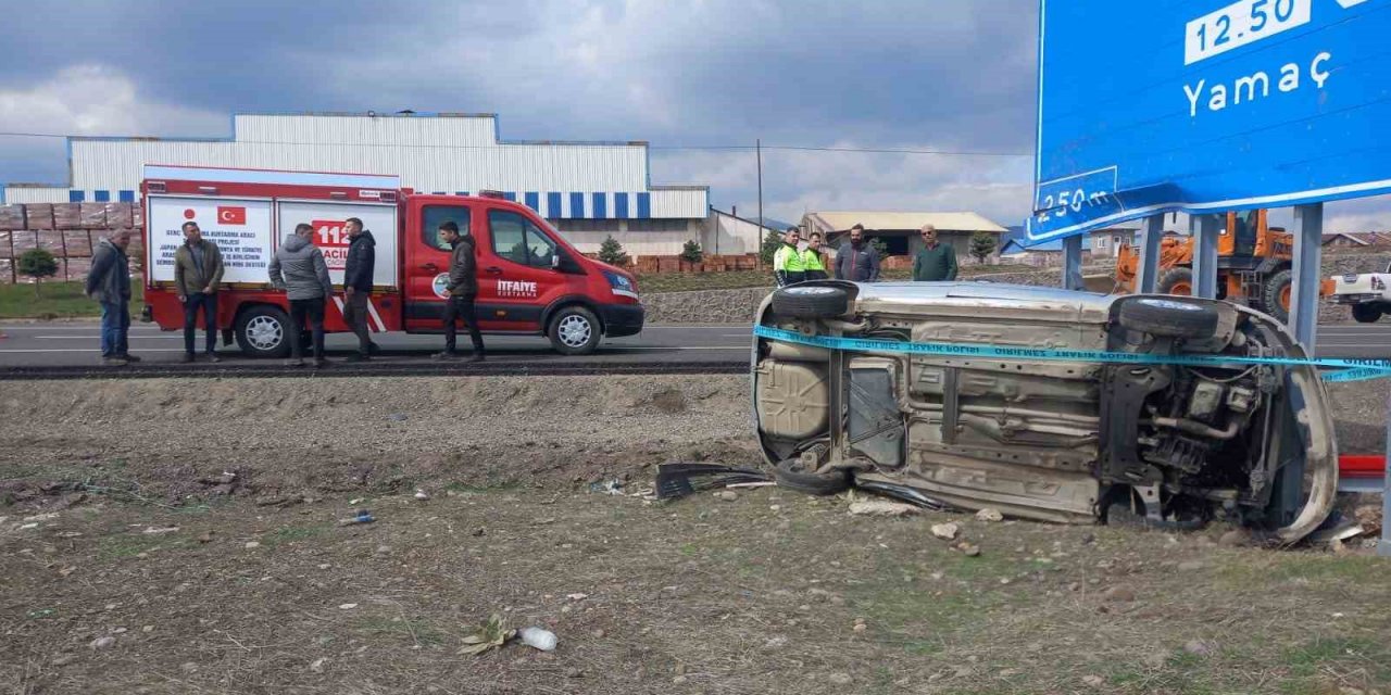 Bingöl’de araç takla attı: 1 yaralı