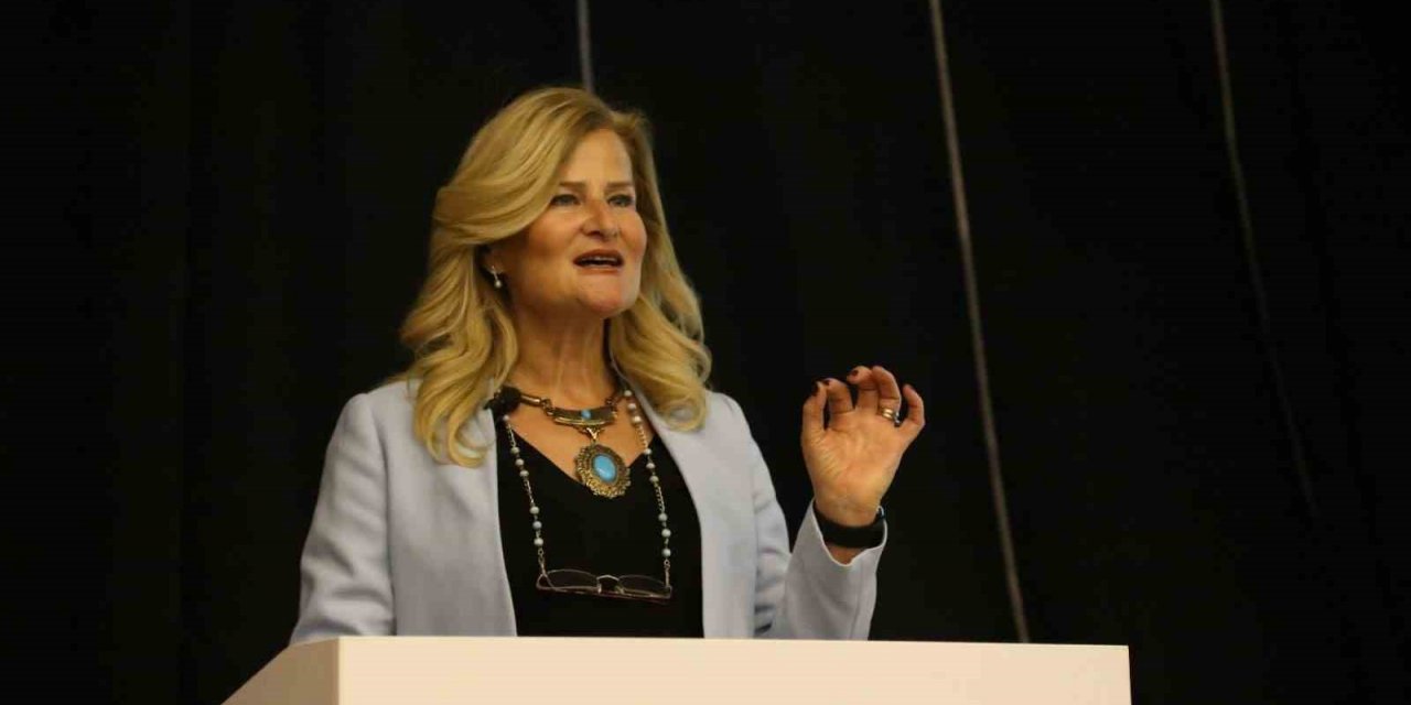 Avrasya Üniversitesi’nin yeni Rektörü Prof. Dr. Füsun Terzioğlu oldu