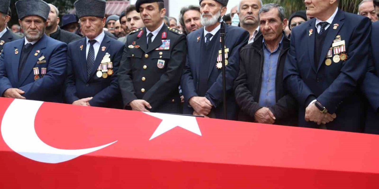 Of ilçesinde yaşayan son Kore gazisi son yolculuğuna uğurlandı