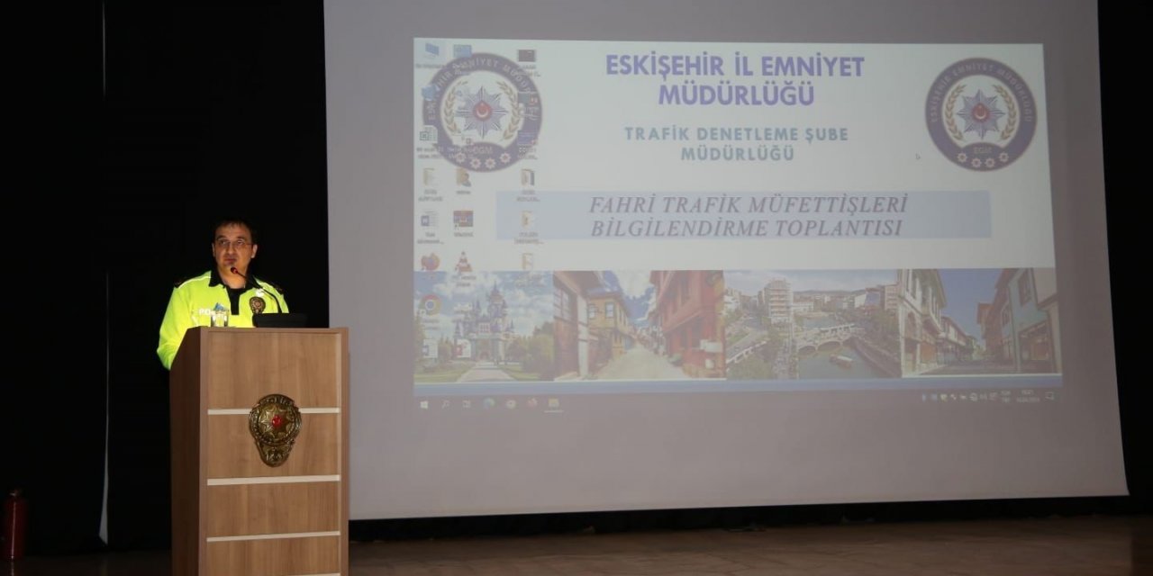 Fahri trafik müfettişlerine bilgilendirme toplantısı