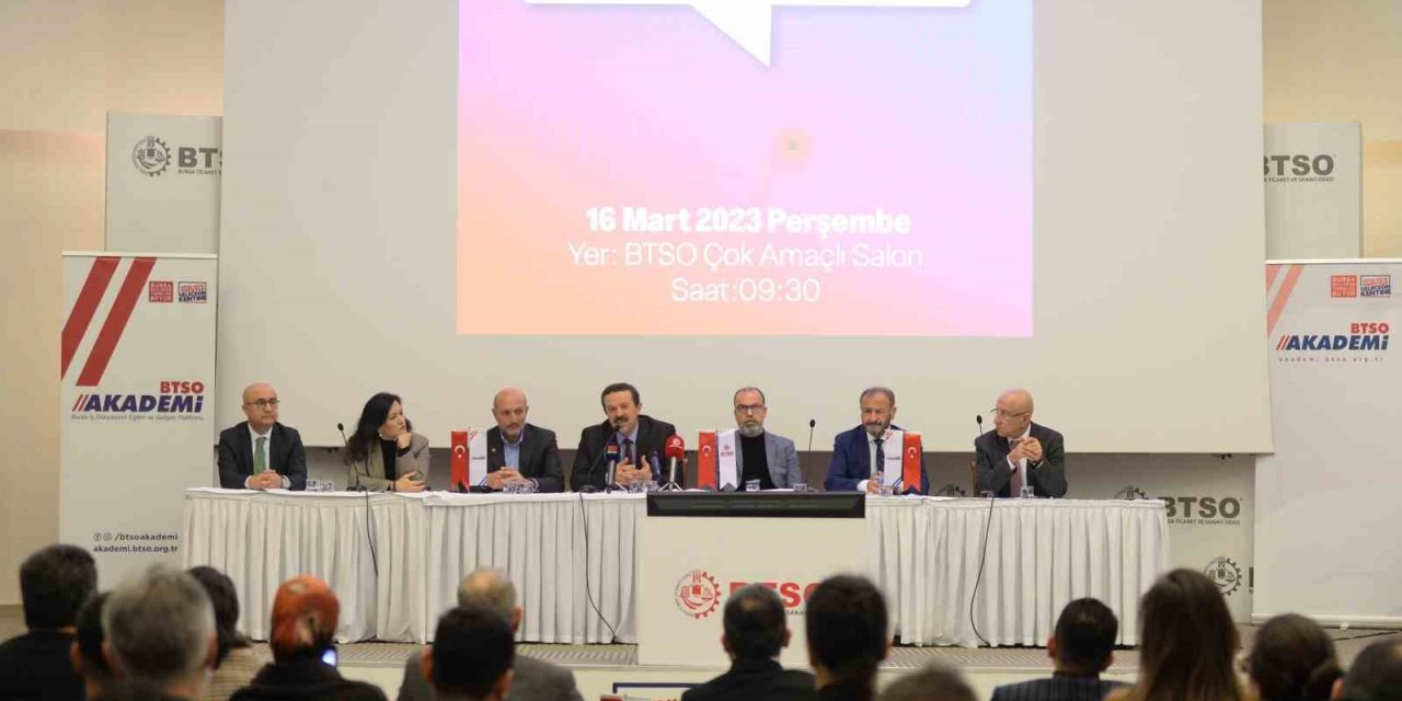 BTSO’da ‘İnşaat Sektöründe Deprem Bilinci’ paneli düzenlendi