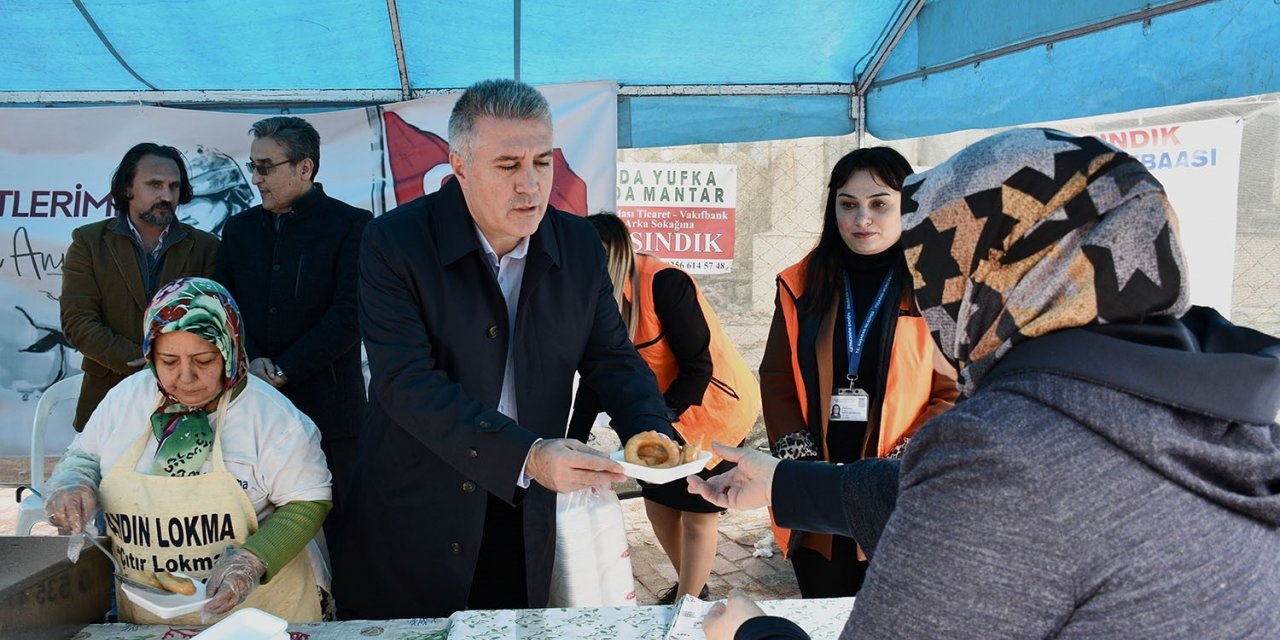 Kuşadası Belediyesi’nden Çanakkale Şehitleri İçin Lokma Hayrı