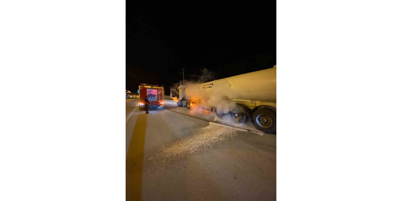 Burdur’da seyir halindeki tankerde yangın