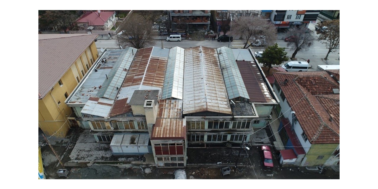 Acele kamulaştırma kararı alınan 13 Şubat Çarşısı yıkılacak