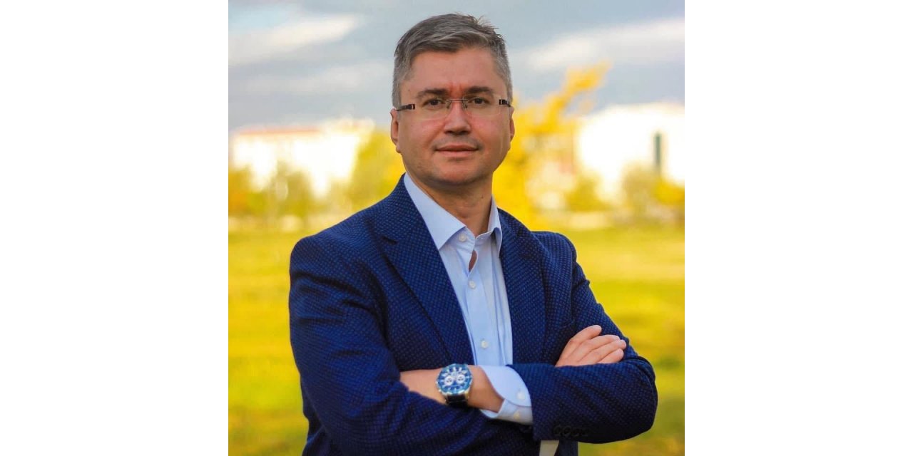 Öğretim görevlisinden anlamlı bağış