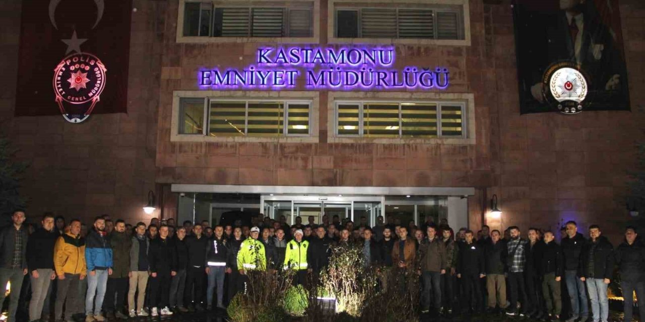 Kastamonu’dan 100 polis deprem bölgesine uğurlandı