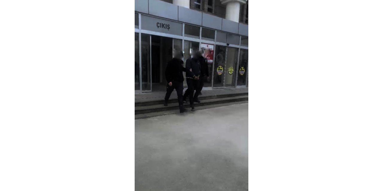 Kuşadası polisi hırsızlara suçüstü yaptı