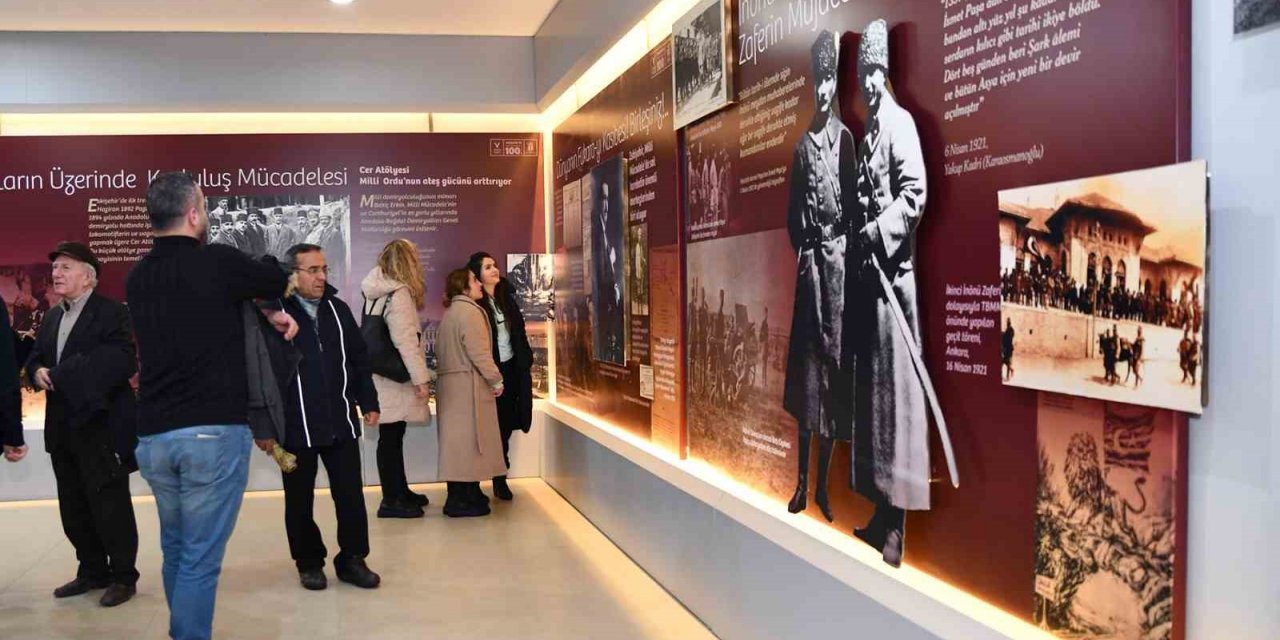 100. Yılında Eskişehir’in kurtuluşu sergisi ve kitap serisi