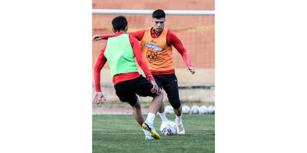 Kayserisporlu Arif’e Milli davet