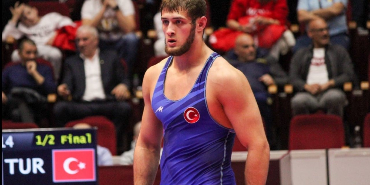 U23 Avrupa Güreş Şampiyonası’nda Muhammed Gimri finalde