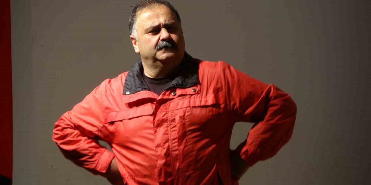 Ünlü oyuncu, depremzede çocuklar için oyun düzenledi