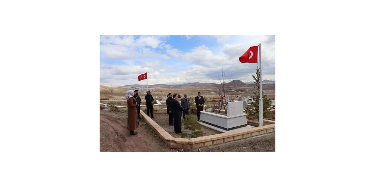 Tercan’da Çanakkale Zaferi ve şehitler anıldı